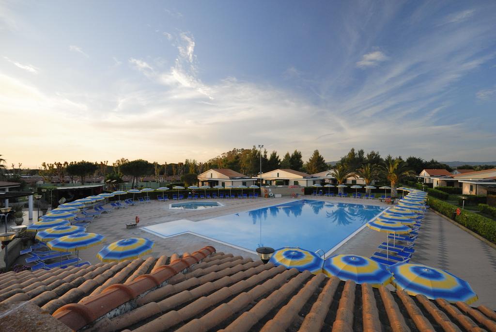 Villaggio Turistico La Cecinella Marina di Cecina Bagian luar foto