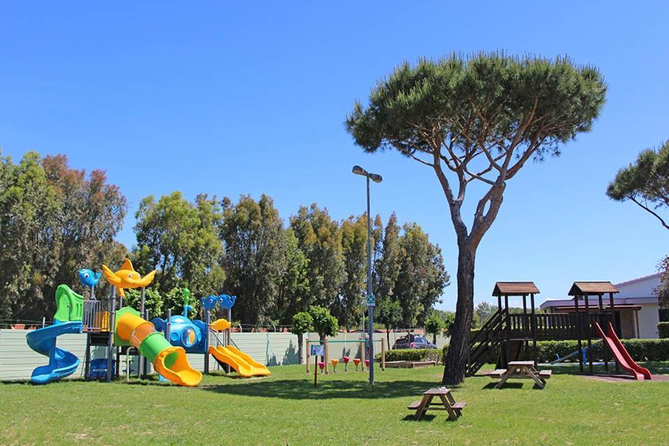 Villaggio Turistico La Cecinella Marina di Cecina Bagian luar foto