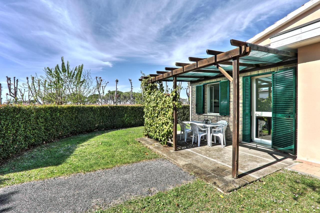 Villaggio Turistico La Cecinella Marina di Cecina Bagian luar foto